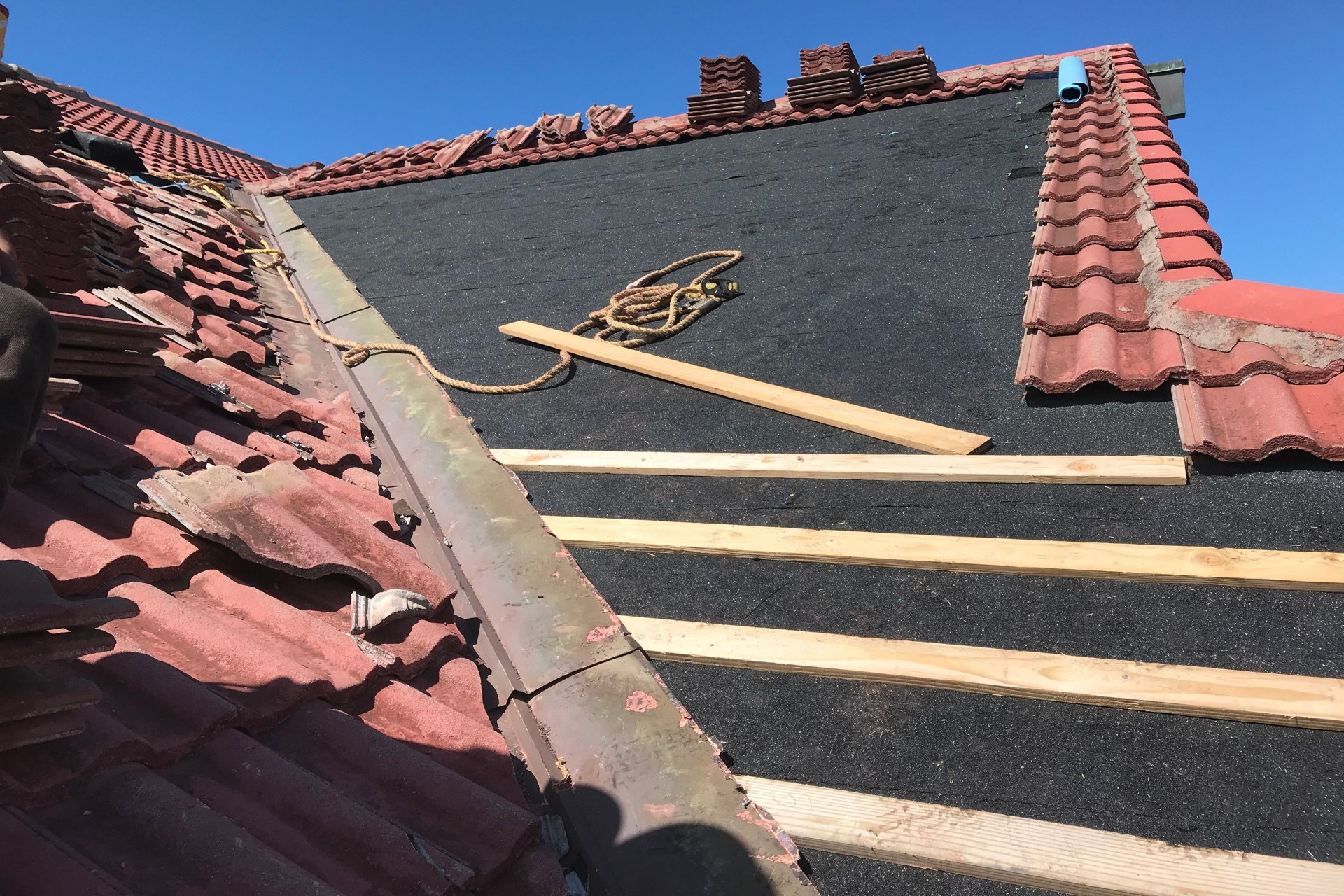 oahu roofing repairs kaneohe roofing contractor tile roof replacement